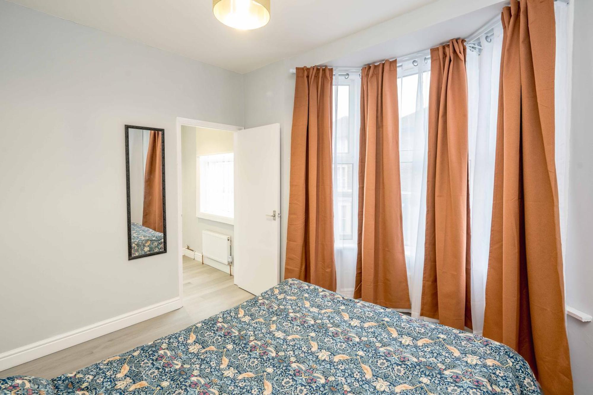 Free Parking, 2 Beds,Close To Train Station Бедфорд Экстерьер фото